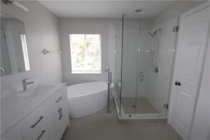 5137  Meadow Oaks Dr   5137, Coconut Creek, FL 33073 Sold 07/28/23