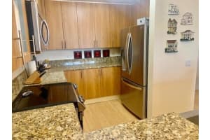 2633 NE 14th Ave   112, Wilton Manors, FL 33334 Sold 07/28/23