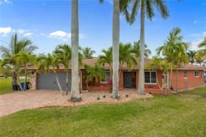 429 Cross St, North Fort Myers, FL 33903 Sold 11/01/24