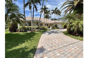 3201 NE 57th Ct, Fort Lauderdale, FL 33308 Sold 09/12/23