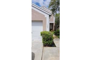 MLS# F10384499, Pembroke Pines, Florida 33026