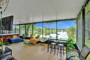 2855 E River Run Cir E, Miramar, FL 33025 Sold 07/20/23