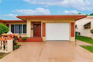 MLS# F10384569, Tamarac, Florida 33321