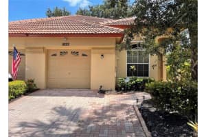 1022  Via Jardin   1022, Riviera Beach, FL 33418 Sold 08/17/23