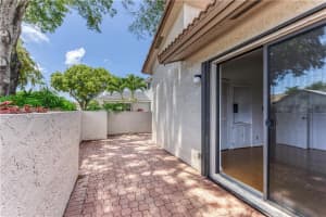 251 NW 47th Ave, Deerfield Beach, FL 33442 Sold 07/27/23