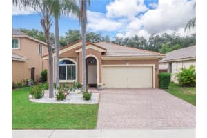 3789  Woodfield Dr, Coconut Creek, FL 33073 Sold 07/31/23