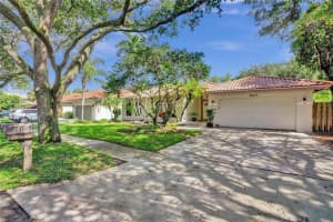 10527  Zurich St, Cooper City, FL 33026 Sold 08/31/23