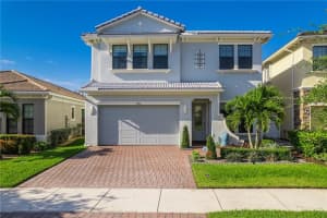 9044 NW 39th St, Coral Springs, FL 33065 Sold 09/29/23