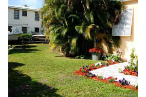 9324 Abbott Avenue, Surfside, FL 33154 - MLS#F10385321