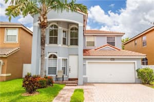 3768 SW 50th Ct, Fort Lauderdale, FL 33312 Sold 07/26/23