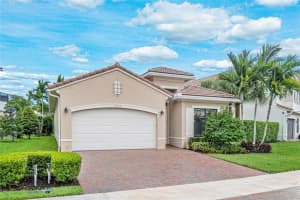 9154 NW 39th St, Coral Springs, FL 33065 Sold 08/30/23