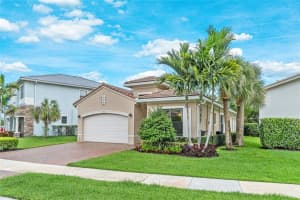 9154 NW 39th St, Coral Springs, FL 33065 Sold 08/30/23