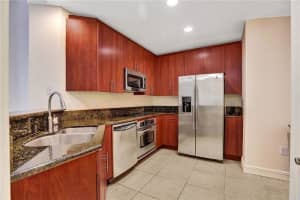 16102 Emerald Estates Dr, Weston, FL 33331, Sold 07/14/23