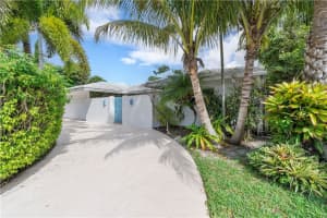 2817 NW 10th Ave, Wilton Manors, FL 33311 Sold 09/19/23