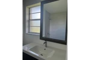 106  Mockingbird Ln   106, Delray Beach, FL 33445 Sold 09/14/23