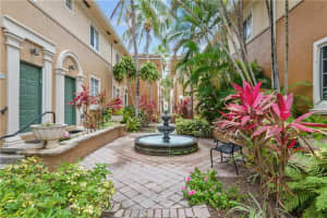 2941 NE 185th St   1313, Aventura, FL 33180 Sold 08/15/23