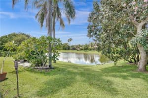 10066  Camelback Lane, Boca Raton, FL 33498 Sold 08/09/23