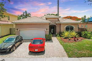 1642 SE 16th Ave, Homestead, FL 33035 Sold 09/11/23