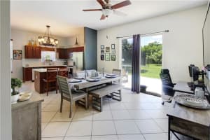 1642 SE 16th Ave, Homestead, FL 33035 Sold 09/11/23