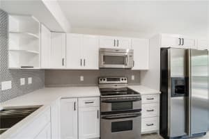 10300 W Hidden Springs Ct   10300, Boca Raton, FL 33498 Sold 09/18/23