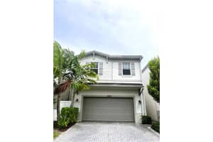 4826 NW 48th Ter, Tamarac, FL 33319 Sold 07/18/23
