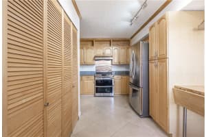 11405 NW 10th St   11405, Pembroke Pines, FL 33026 Sold 09/01/23