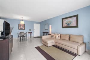 3020 NE 16th Ave   202, Oakland Park, FL 33334 Sold 07/31/23