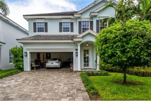 1418 SW 20th Court, Fort Lauderdale, FL 33315 Sold 12/29/23