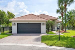 11127 NW 65th Ct, Parkland, FL 33076 Sold 08/09/23