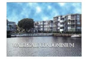 2771  Taft St   204, Hollywood, FL 33020 Sold 08/14/23