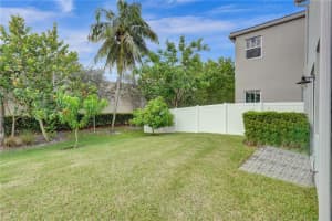 4801 NW 48th Ter, Tamarac, FL 33319 Sold 08/15/23