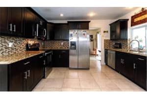 8311 SW 26th Pl, Davie, FL 33328 Sold 08/15/23