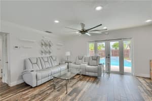 19417  Carolina Cir, Boca Raton, FL 33434 Sold 08/10/23