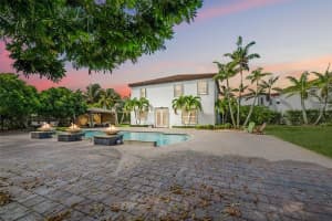 16973 SW 90th Ter, Miami, FL 33196 Sold 09/22/23