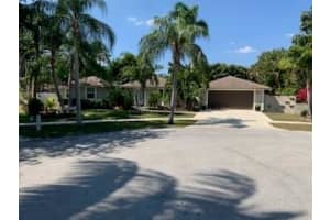 906  Elm Cir, Jupiter, FL 33458 Sold 09/11/23