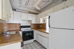 1050 SE 15th St   303, Fort Lauderdale, FL 33316 Sold 11/17/23