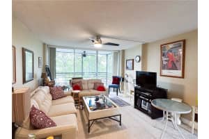 MLS# F10386451, Oakland Park, Florida 33309