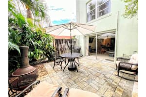 803 W Oakland Park Blvd   A1, Oakland Park, FL 33311 Sold 08/23/23