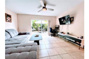 803 W Oakland Park Blvd   A1, Oakland Park, FL 33311 Sold 08/23/23