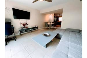 803 W Oakland Park Blvd   A1, Oakland Park, FL 33311 Sold 08/23/23