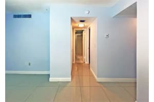 661 N University Dr   1-206, Pembroke Pines, FL 33024 Sold 01/26/24