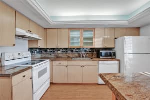 9545 NW 2nd Pl   9545, Coral Springs, FL 33071 Sold 08/11/23