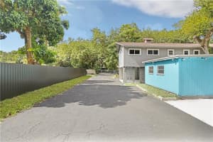 2505 SW 18th St, Fort Lauderdale, FL 33312 Sold 07/25/23
