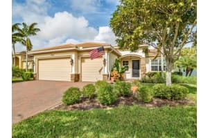 8453 Butler Greenwood Dr, Royal Palm Beach, FL 33411, Sold 07/14/23