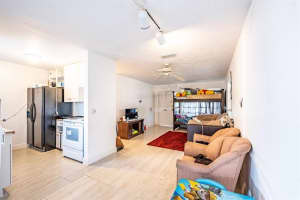 938  Sarazen Dr, West Palm Beach, FL 33413 Sold 07/31/23