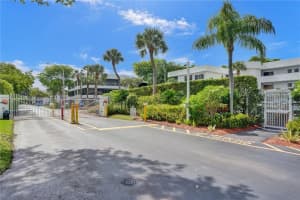 1490  Sheridan St   27A, Hollywood, FL 33020 Sold 08/07/23