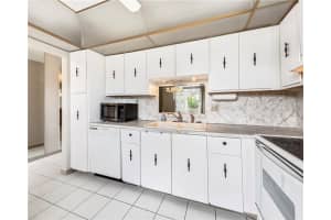 415 SE 11th Ter   201, Dania Beach, FL 33004 Sold 09/06/23
