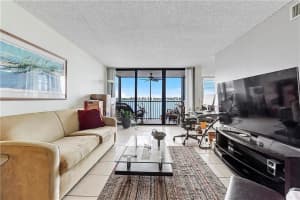 106  Lake Emerald Dr   208, Oakland Park, FL 33309 Sold 11/17/23