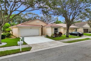 5429 NW 50th Ct, Coconut Creek, FL 33073 Sold 08/21/23