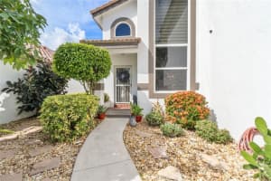 6976  Montara Dr, Margate, FL 33063 Sold 08/09/23